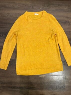 Gap Sweater women’s size Small Sunshine Yellow